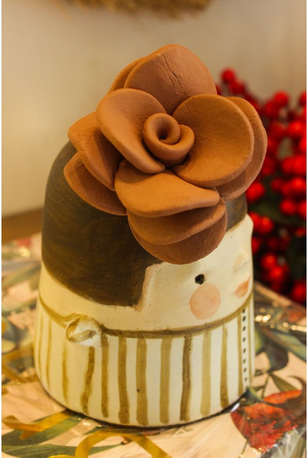 Mini Boneca Decorativa Pedidora de Abracos Bege Armoriarte Mini Boneca Decorativa Pedidora de Abracos Bege Armoriarte